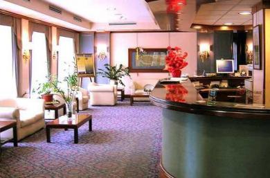 Mondial Hotel 3*