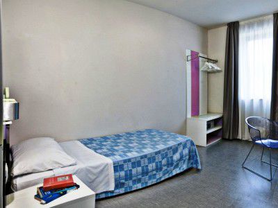 Hotel Mondial 3*